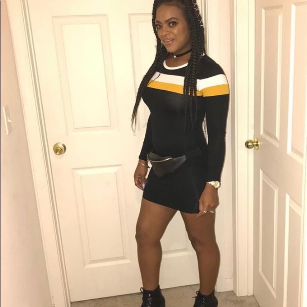 Striped gold and white Long sleeve mini dress
